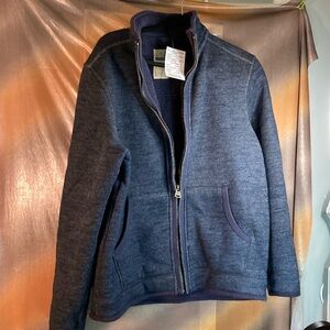 North Coast navy blue fleece jacket size M. Purchased in Scotland very warm 352